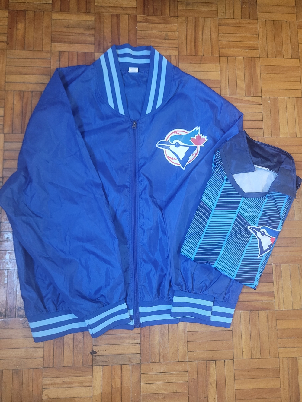 Toronto Blue Jays Stadium Giveaway Jacket and Cricket Jersey